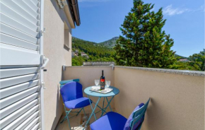 Lovely Apartment In Starigrad Paklenica With Wifi